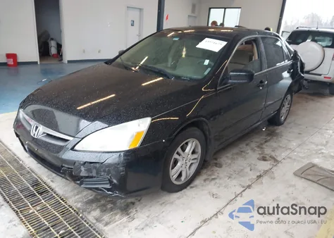 2006 Honda Accord 2.4 Ex z USA, uszkodzony, nr VIN 1HGCM56796A138322